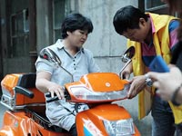 廣東博皓為番禺殘疾人士郭女士捐贈助殘車 廣東博皓為番禺殘疾人士郭女士捐贈助殘車