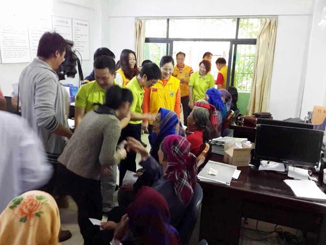 廣州博皓復合材料有限公司參加廣東獅子會星海服務隊三亞免費白內(nèi)障手術行動