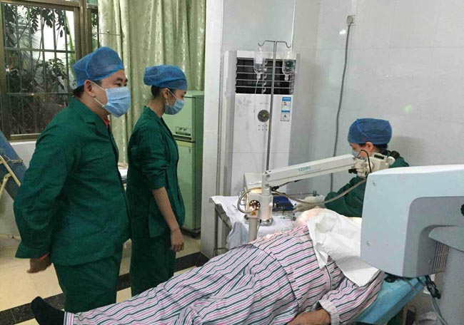 廣州博皓復合材料有限公司參加廣東獅子會星海服務隊三亞免費白內(nèi)障手術行動