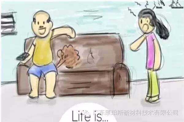 人生就是。。。 妻子已經發火，你卻肆無忌憚地放屁&ldquo;排毒氣&rdquo;