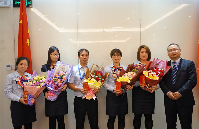 優(yōu)秀的“服務(wù)天使”們,他們是默默付出的幕后英雄!他們是最可愛的人