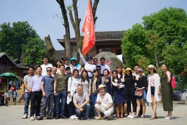 2017年5月12-14日、19-21日，博皓全體家人分兩批游黔東南